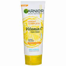 GARNIER BRIGHT COMPLETE VITAMIN C FACE WASH 100ML